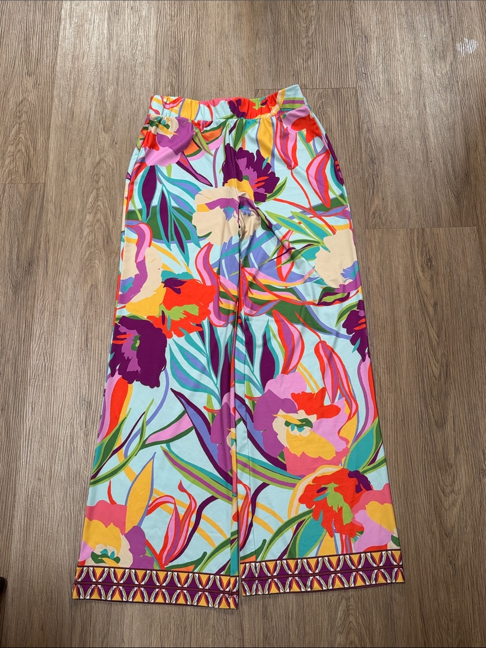 Boston Proper Multicolor Tropical Print Pants